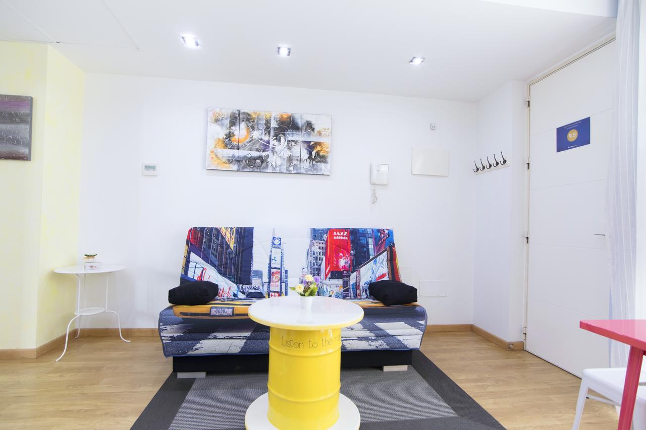 Apartamentos Momas La Casa De Mama 말라가 외부 사진